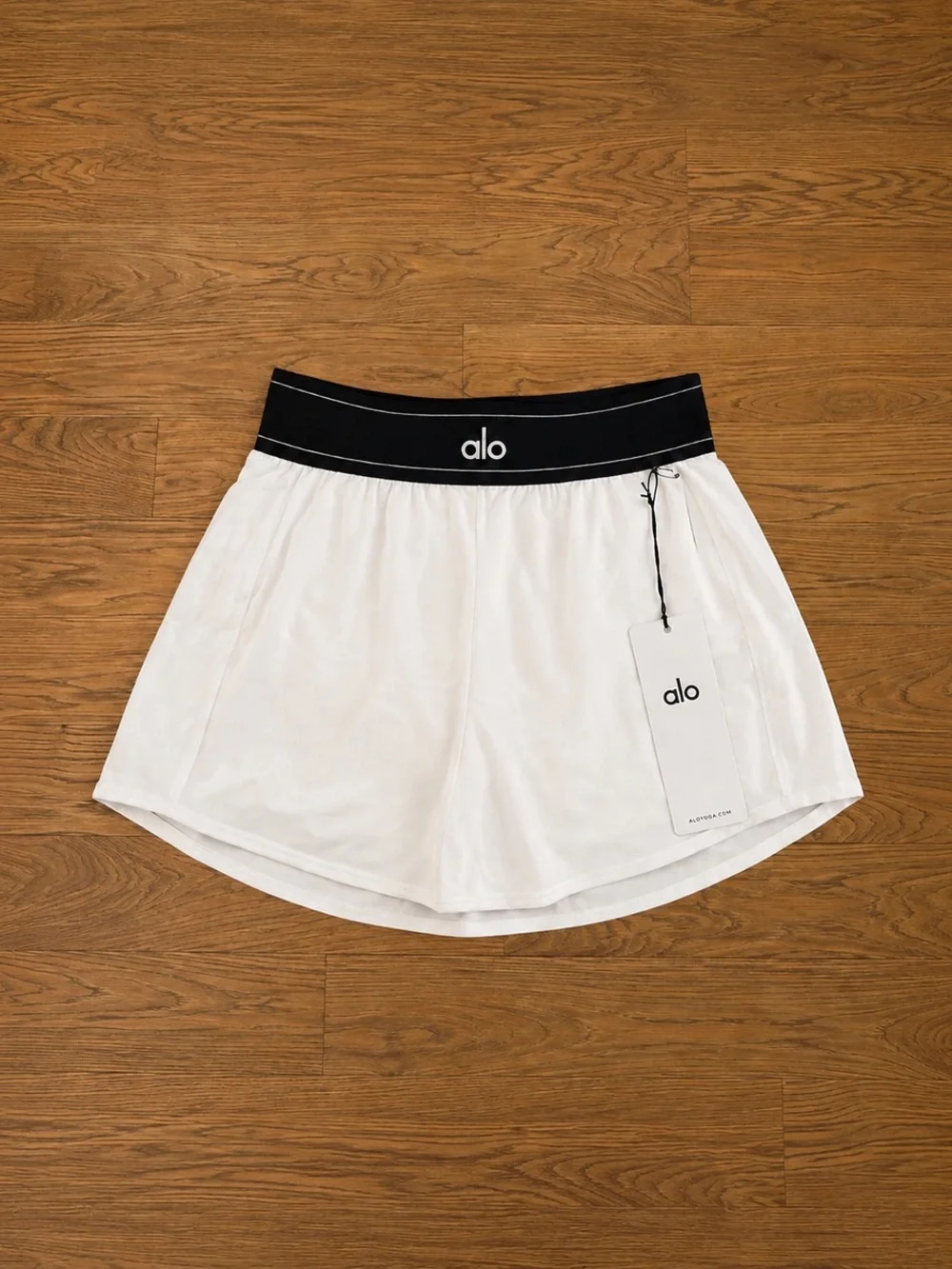 ALO Match Point Tennis White Skirt Size L